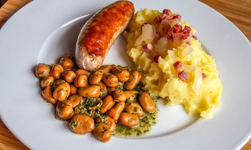 Memories of Gnosall School Days Lunch